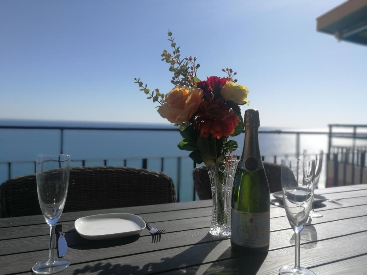 Olimpo - Fuengirola Beachfront Newly Renovated Apartment Eksteriør bilde